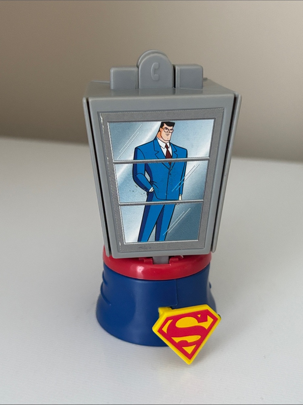 Superman Logo Toy Figure - Blue, Red, Yellow - 1997 Burger King